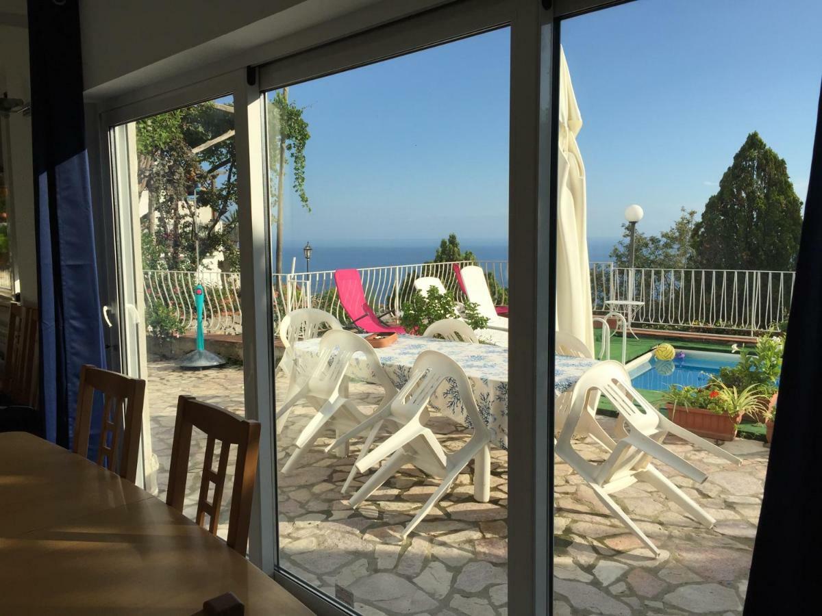 Villa Asia Holiday Home Sant'Agata sui due Golfi Bagian luar foto